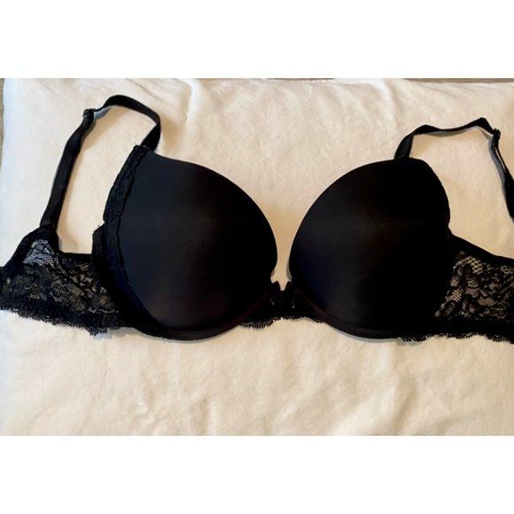 Victoria’s Secret Dream Angels Lace push-up with padding bra 32DD - Picture 5 of 5